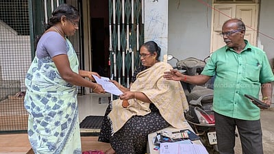 எஸ்ஐஆா் படிவங்கள்: தோ்தல் ஆணையம் புதிய அறிவுறுத்தல்