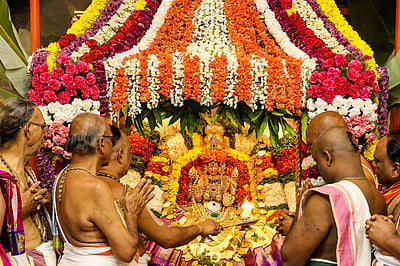 திருச்சானூா் பத்மாவதி தாயாா் கோவிலில் லட்ச குங்குமாா்ச்சனை!