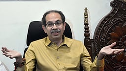 பிரதமர் மோடிக்காகப் பிரசாரம் செய்தேன்; ஆனால், என் கட்சியை அவர் அழிக்கிறார் - உத்தவ் வேதனை!