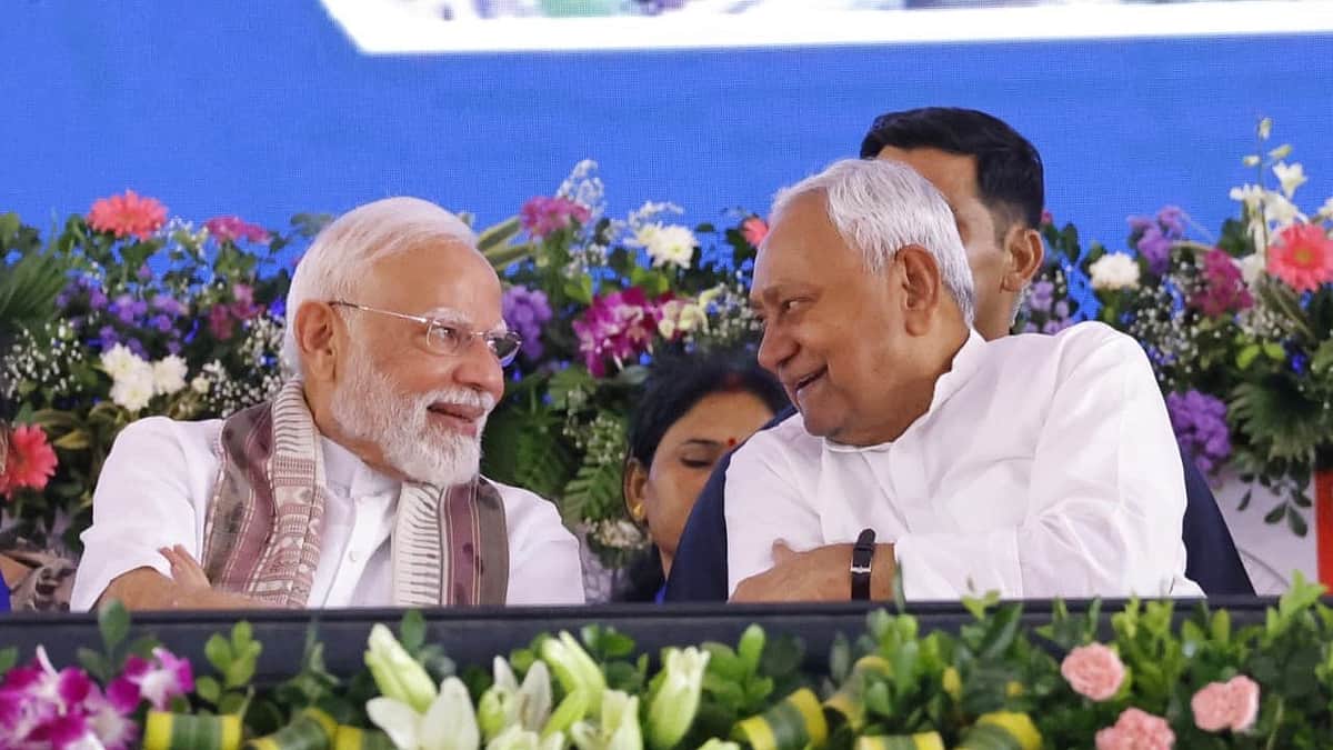 பிகார் முதல்வர் பதவியேற்பு விழா! தேஜ கூட்டணி முதல்வர்களுடன்  விமரிசையாக நடத்த திட்டம்!