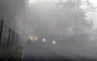 ஏற்காட்டில் கடும் பனிமூட்டம்: சுற்றுலாப் பயணிகள் அவதி!