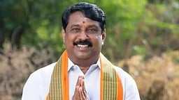 பொறுப்புமிக்க அரசியல் தலைவராக விஜய் தன்னை வளா்த்துக்கொள்ள வேண்டும்