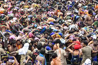 சபரிமலையில் பக்தர்களின் வருகை 15 லட்சத்தை கடந்தது!  