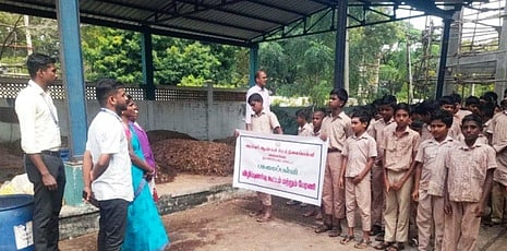 பனப்பாக்கத்தில் பசுமை பள்ளி விழிப்புணா்வு களப்பயணம்