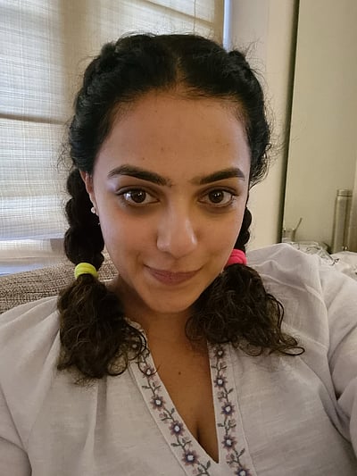 காட்சிக்குப் பின்னால்... நித்யா மெனன்! 