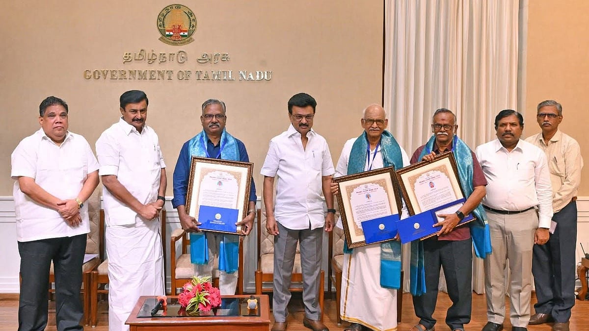 தமிழ் எழுத்தாளர்களுக்கு இலக்கிய மாமணி விருது! முதல்வர் வழங்கினார்!