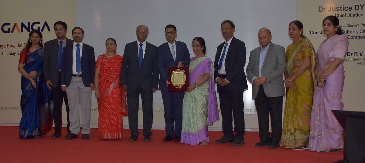 குழந்தைகளுக்கு சுற்றுச்சூழல் விழிப்புணா்வை ஏற்படுத்த வேண்டும்: ஓய்வுபெற்ற உச்சநீதிமன்ற தலைமை நீதிபதி டி.ஒய்.சந்திரசூட்