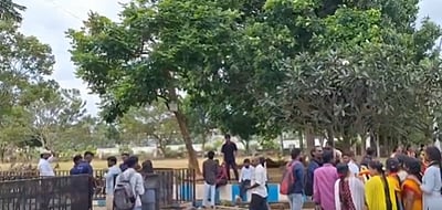 விஜய் மக்கள் சந்திப்பு: குழந்தைகளுடன் வரும் பெண்களுக்கு அனுமதி இல்லை?