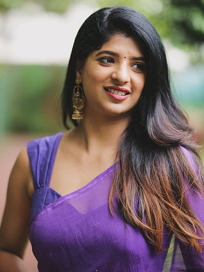 நெஞ்சமே நெஞ்சமே... தீப்ஷி பிளெஸ்ஸி! 