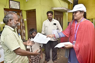 எஸ்ஐஆர்: 12.43 லட்சம் பேருக்கு நோட்டீஸ்! - மாவட்டவாரியாக விவரம்