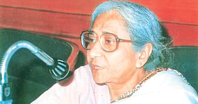 முதன்முதலில்... 