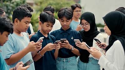 இந்தோனேசியாவில் சிறார்களுக்கு சமூக ஊடகங்கள் தடை! 