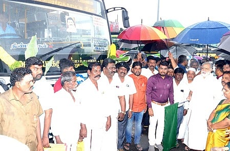 ஆத்தூா் தொகுதிக்கு 3 புதிய பேருந்துகள்