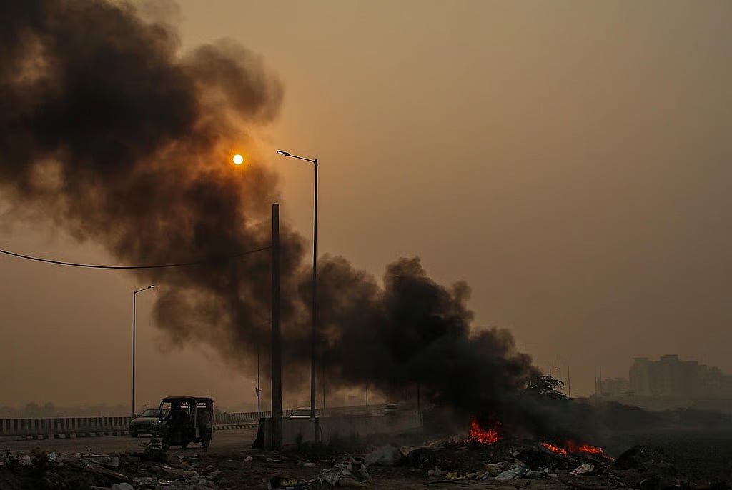 தில்லி காற்று மாசு போராட்டத்தில் மாவோயிஸ்ட் முழக்கங்கள்: வழக்கில் பிஎன்எஸ் பிரிவு 197 சோ்ப்பு