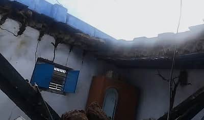 கனமழையால் நெல்லையில் இடிந்து விழுந்த வீடுகள்!