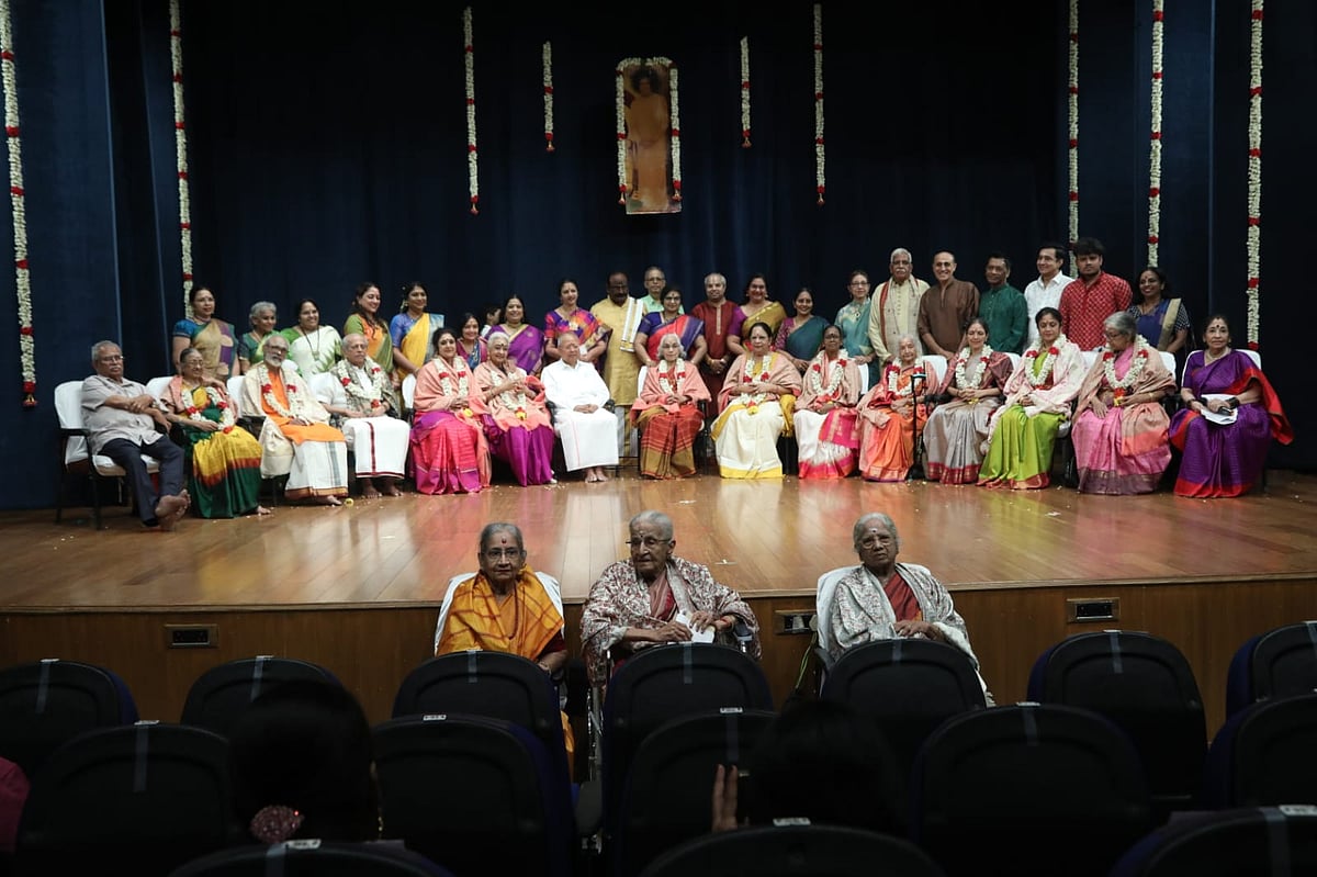 ஸ்ரீ சத்ய சாயி பாபா நூற்றாண்டு விழா: பரதாஞ்சலி அறக்கட்டளையின் சிறப்பு நாட்டிய நிகழ்ச்சி!