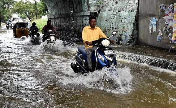 அடுத்த 3 மணி நேரத்துக்கு புதுக்கோட்டை, ராமநாதபுரம் உள்ளிட்ட மாவட்டங்களில் மழை!