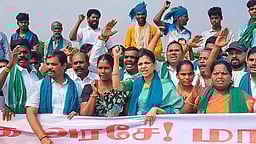 ஆண் குழந்தைகளை அறிவுரைகூறி வளா்க்க வேண்டும்:
செளமியா அன்புமணி