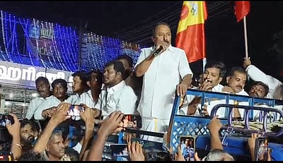 ஜெயலலிதாவுக்கு இருந்ததுபோல விஜய்க்கு வழிகாட்டியாக இருப்பேன்: செங்கோட்டையன்