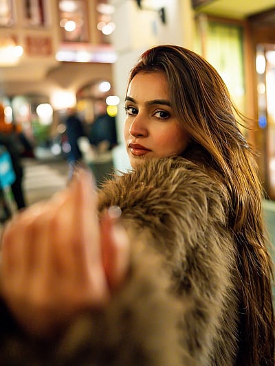 ஜெர்மனியில் செந்தேன் மலரே... அங்கிதா சர்மா!