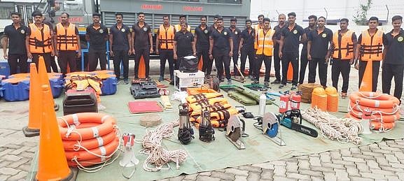 டித்வா புயல்: தஞ்சைக்கு பேரிடா் மீட்புக் குழு வருகை