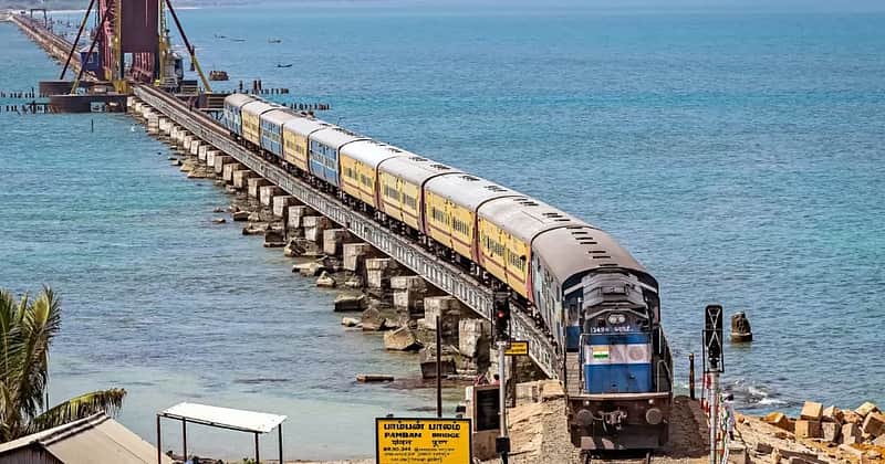 ராமேசுவரம் ரயில்.
