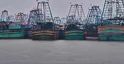 பாம்பன் மீனவா்கள் 12 பேருக்கு காவல் நீட்டிப்பு