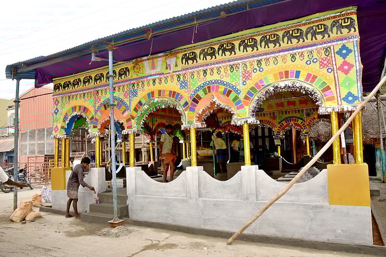 பழனி லட்சுமி நாராயணப் பெருமாள் கோயிலில் நாளை குடமுழுக்கு