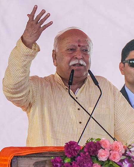 ஆங்கிலேய ஆட்சிக்கு முன் இந்தியா்கள் ஒற்றுமையுடன் இல்லை என்பது தவறான கூற்று: மோகன் பாகவத்!