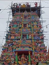 ஸ்ரீ கற்பக விநாயகா் கோயில் கும்பாபிஷேகம்: அமைச்சா் காந்தி பங்கேற்பு!