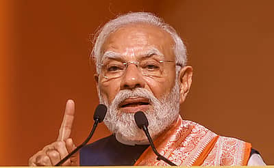 இந்தியத் தயாரிப்பு பொருள்களுக்கு உயா் தரத்துக்கு முன்னுரிமை அளிக்க வேண்டும்: மோடி வலியுறுத்தல்