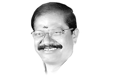 புதுக்கோட்டை மாவட்ட அதிமுக பிரமுகர் சாலை விபத்தில் பலி  