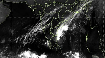 காற்றழுத்த தாழ்வு மண்டலமாக வலுவிழந்த புயல் சின்னம்!