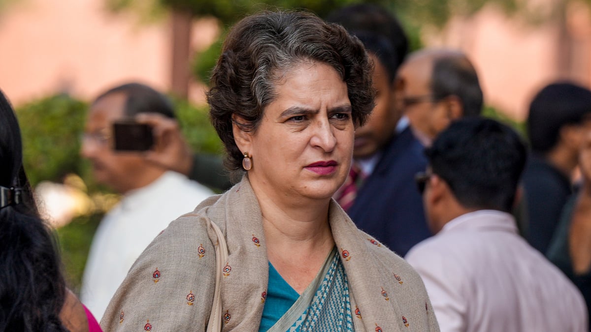 நேரு குறித்த ராஜ்நாத் சிங்கின் கருத்து திசைதிருப்பும் முயற்சி! பிரியங்கா காந்தி