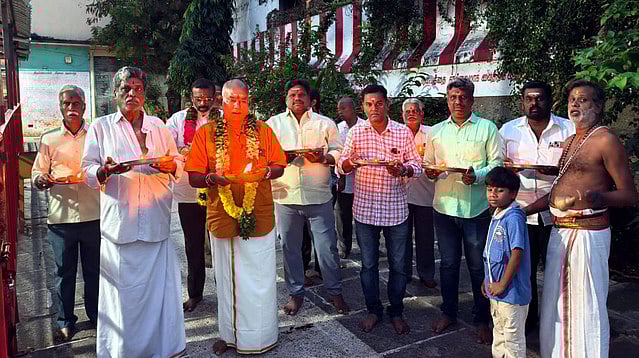 தீப விழா...