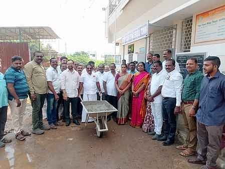 நாகா்கோவிலில் ரூ. 8 லட்சம் மதிப்பில் சாலைப் பணி