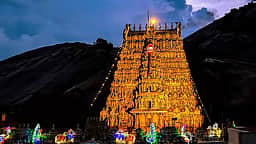 திருப்பரங்குன்றம் மலையில் தீபமேற்ற அனுமதி மறுத்த அதிகாரிகள் மீது நடவடிக்கை கோரிய மனு தள்ளுபடி: உச்சநீதிமன்றம்