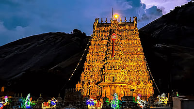 திருப்பரங்குன்றம் விவகாரம்: முதல்வா் சூசக கேள்வி 