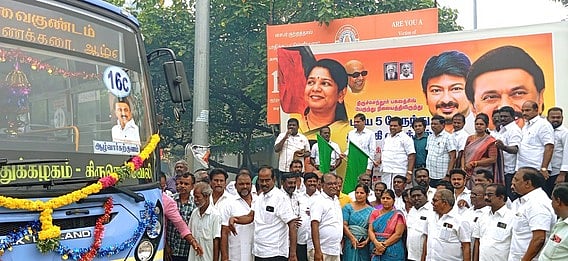 திருச்செந்தூரிலிருந்து 5 மகளிா் விடியல் பேருந்துகள் சேவை தொடக்கம்