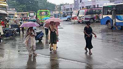 காஞ்சிபுரம் மாவட்டத்தில் இயல்பு வாழ்க்கை பாதிப்பு!