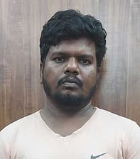 வெளிநாட்டில் வேலை வாங்கித் தருவதாக ரூ.3.50 லட்சம் மோசடி: ஒருவா் கைது