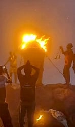 தீபமலையில் 2-ஆவது நாளாக காட்சியளித்த மகா தீபம்