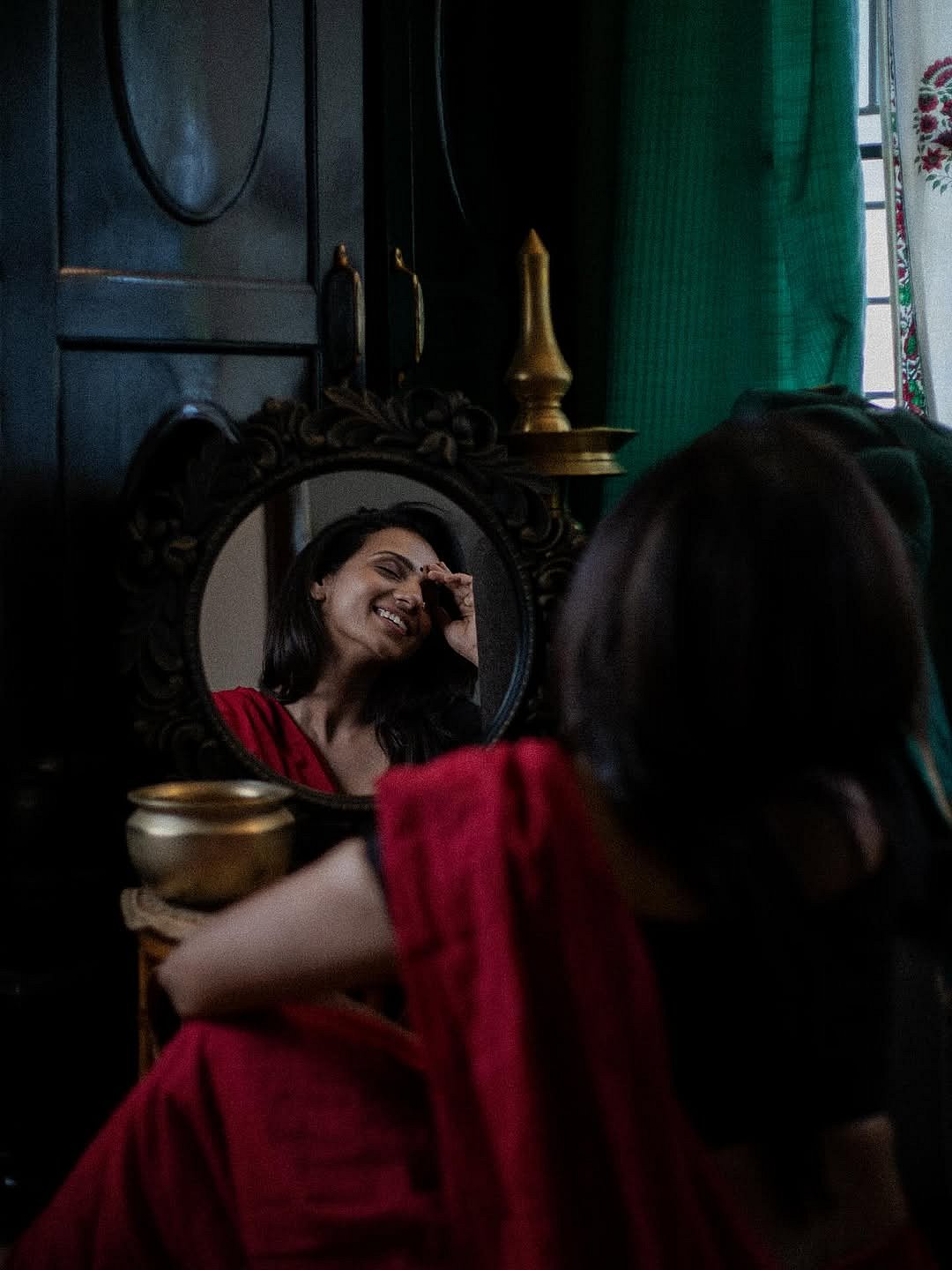 பாடினேன் பாடலே... ஸ்ருதி ஹரிஹரன்!