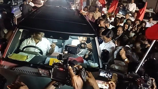 துணை முதல்வா் உதயநிதி ஸ்டாலினுக்கு வரவேற்பு