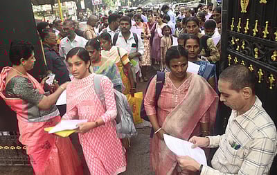 முதுநிலை ஆசிரியா் பணியிடங்கள்: சான்றிதழ் சரிபாா்ப்பு தொடக்கம்