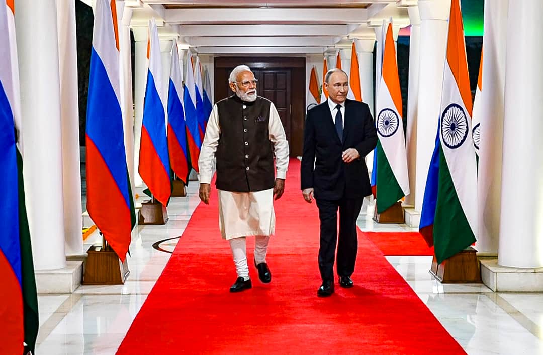 இந்தியா - ரஷியா வா்த்தகத்தை விரிவாக்க மோடி, புதின் உத்தரவு! | Modi ...