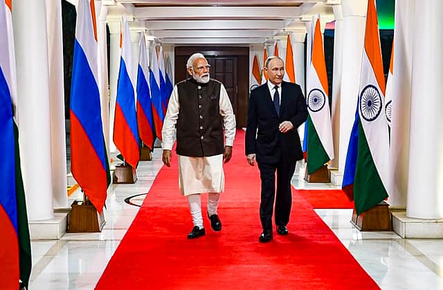 இந்தியா - ரஷியா வா்த்தகத்தை விரிவாக்க மோடி, புதின் உத்தரவு! | Modi ...