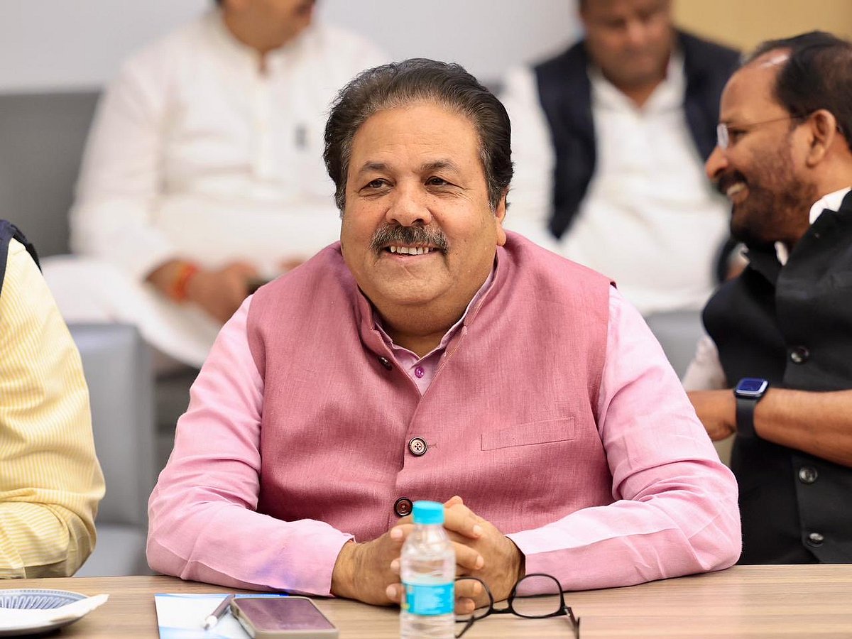 150 ஆண்டுகளுக்குப் பிறகு வந்தே மாதரம் பற்றிய விவாதம் தேவையா? - காங்கிரஸ் எம்.பி. கேள்வி