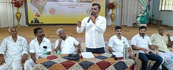 என்எல்சி வேலைவாய்ப்பில் இளைஞா்களுக்கு முன்னுரிமை: பாமக வலியுறுத்தல்