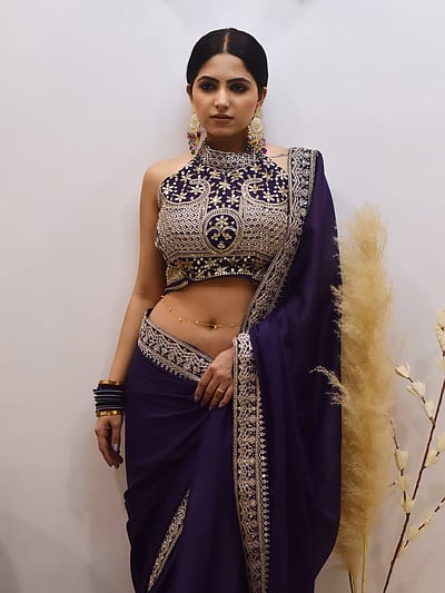 ஆடம்பரமும் நானும்... பிரியா திவாரி! 